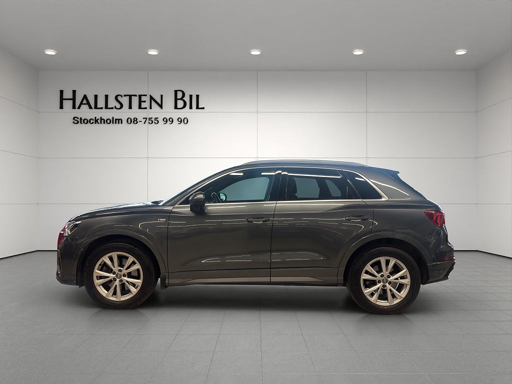 Audi Q3 40 TFSI Q S Tronic S Line Panorama Cockpit Drag 