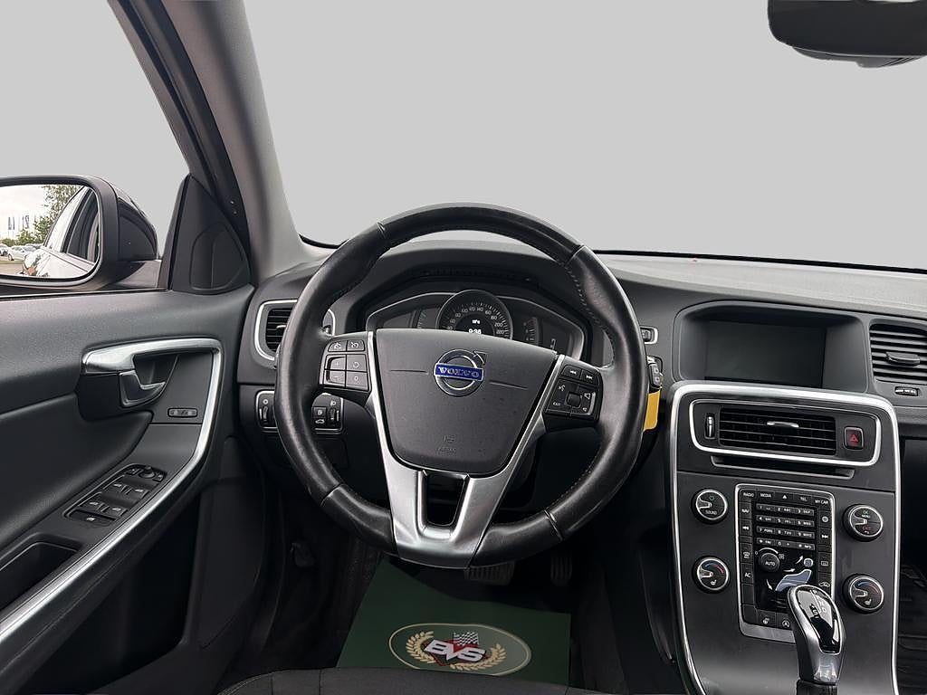 Volvo V60 2018 - miniatyr 9