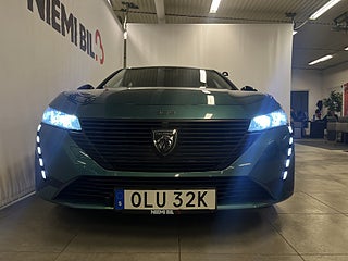 Peugeot 308 SW Plug-In 180 EAT MOMS/MoK-värm/P-sens/SoV-däck