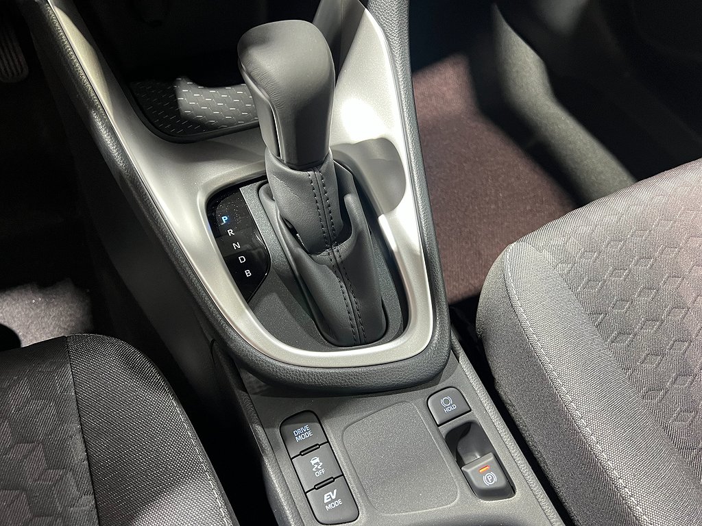 Mazda 2 Agile + Comfort Pack Hybrid 1.5 116 hk CVT Omg lev 2024