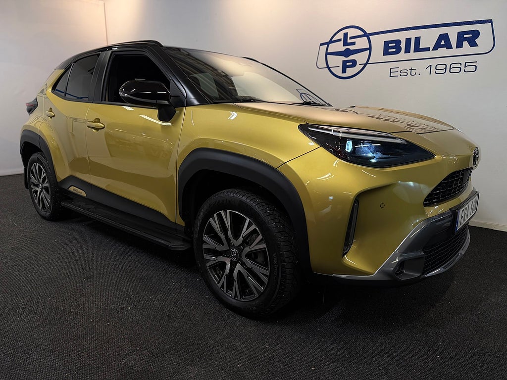Toyota Yaris Cross Hybrid AWD Hybrid Adventure JBL BiTone | Garanti/ Vhjul