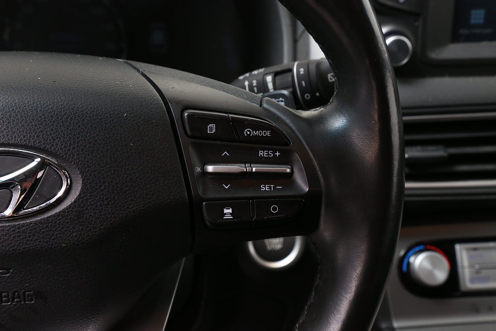 Hyundai Kona Electric 64 kWh Essential 204hk Aut Dragkrok 2020