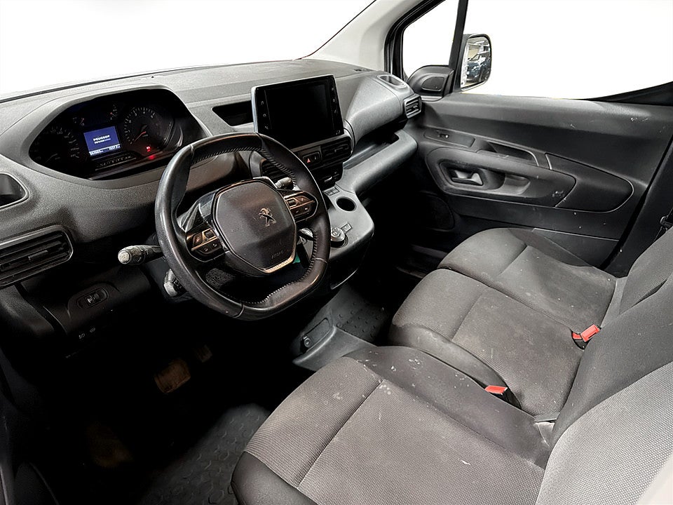 Bild på Peugeot Partner PRO+ 1.5 BHDi 130hk Aut L1 B-KAMERA DRAG