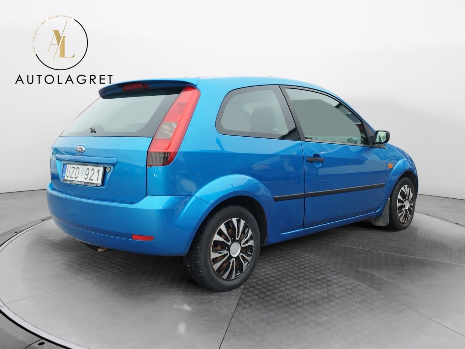 Ford Fiesta 2004, photo 6/43