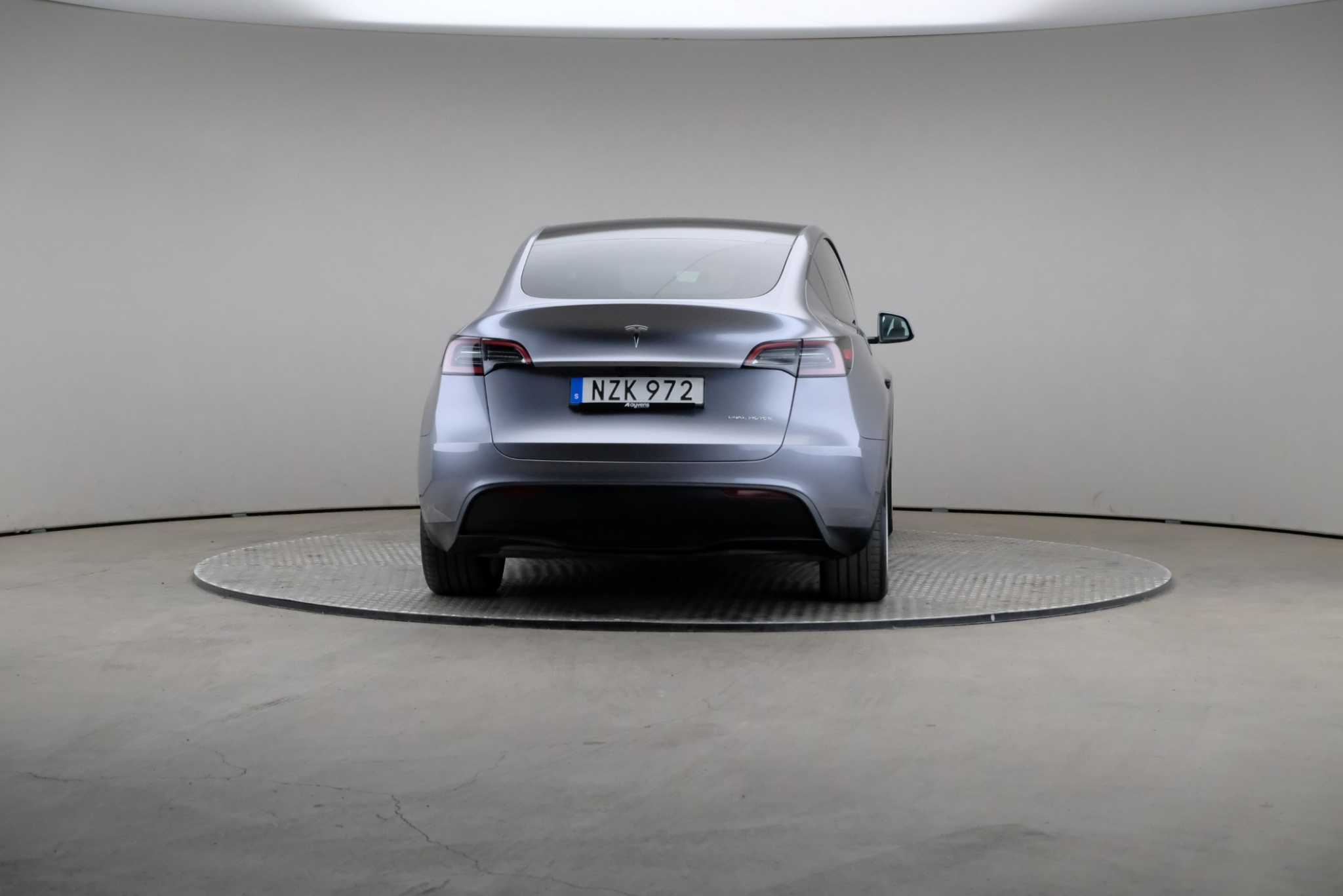 Tesla Model Y 2023, bild 2/10