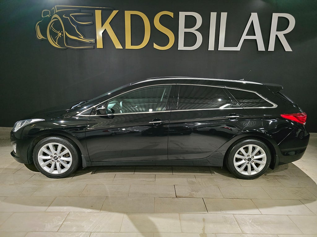 Hyundai i40 CW 2.0 GDI Business Kombi 177hk