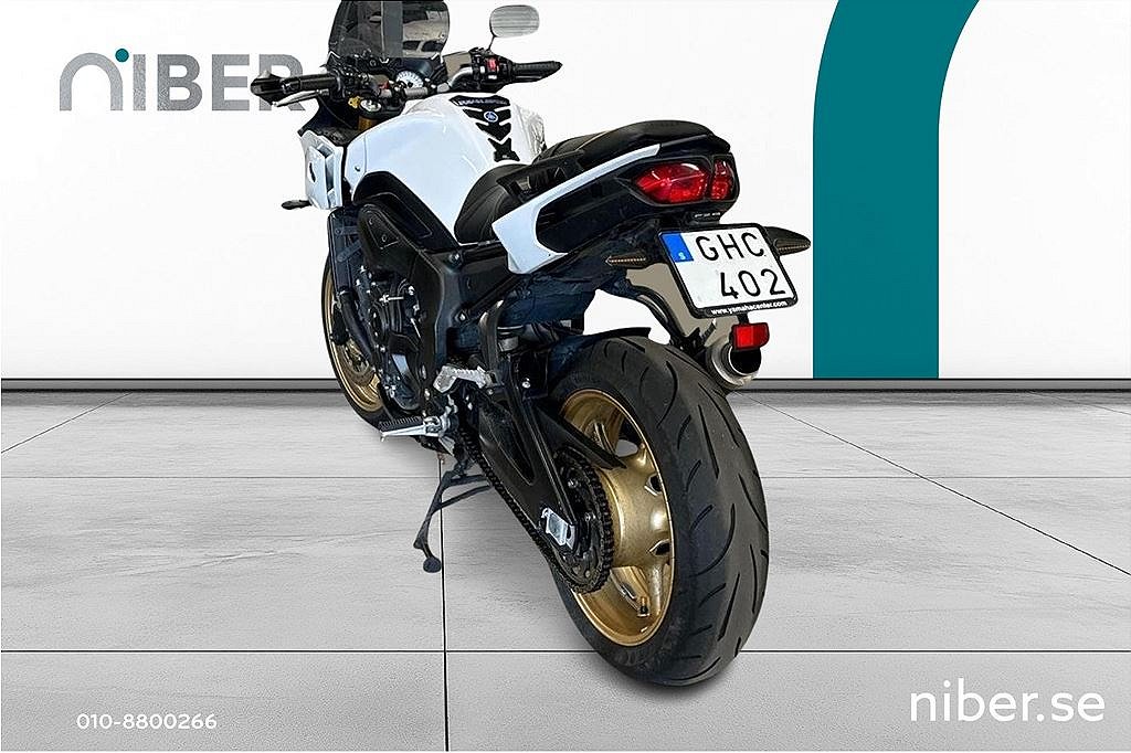 Yamaha FZ8-S ABS YAMAHA FZ8-S ABS EXTRA UTRUSTAD