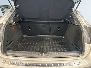 Mercedes-Benz GLA 220 d 4MATIC 7G-DCT AMG Line M-värmare/kamera/S&V-Däck – bild 12