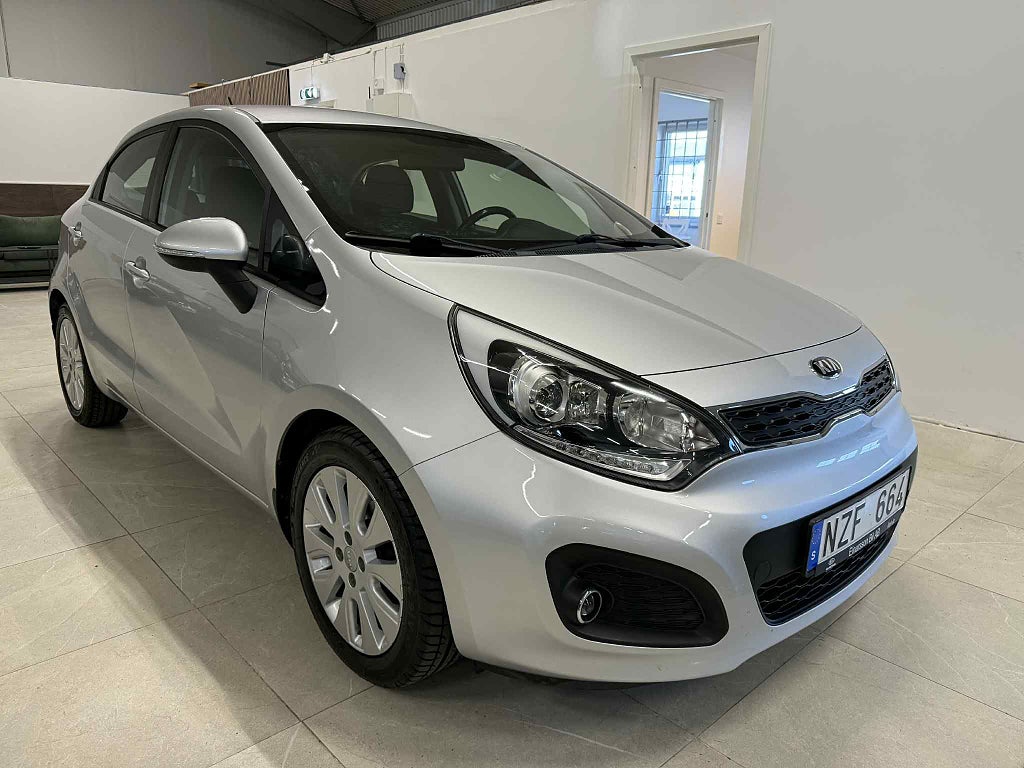Kia Rio 5-dörrar 1.2 CVVT GLS * 5253 Mil * 1 ÄGARE