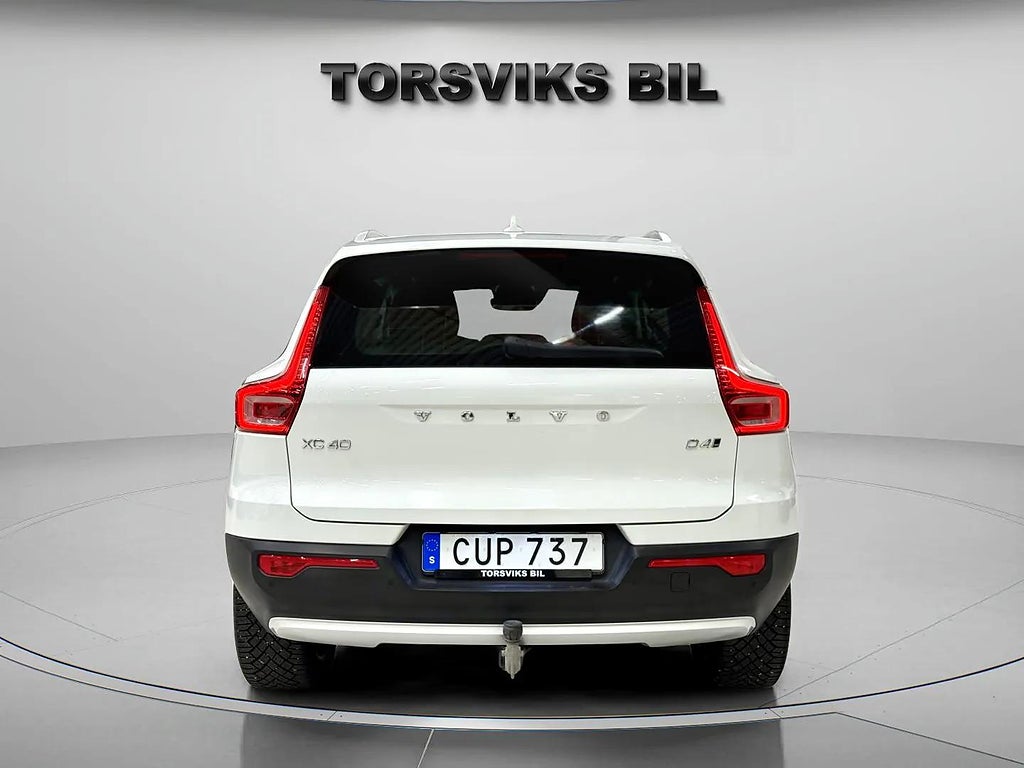 Volvo XC40 D4 AWD Geartronic Momentum Edition*24 Mån garanti - miniatyr 5