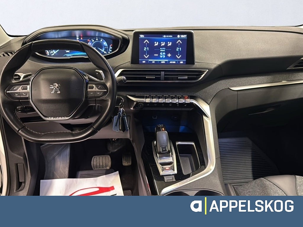 Peugeot 3008 ALLURE 130 AUT |RÄNTA 3,99%|V-HJUL INGÅR| thumbnail