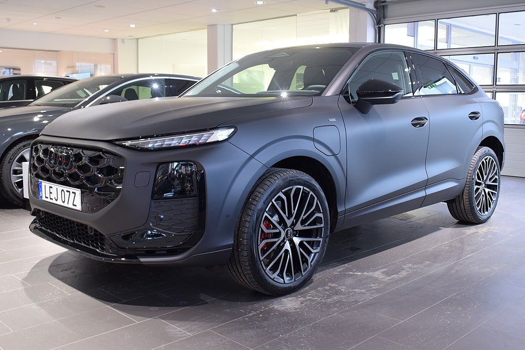 Audi Q3 Sportback E-hybrid 272hk S-line Ny Lagerbil