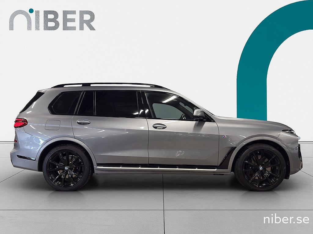 BMW X7 xDrive40d, M-Sport, 6 Sits, Pano, 360, MOMS