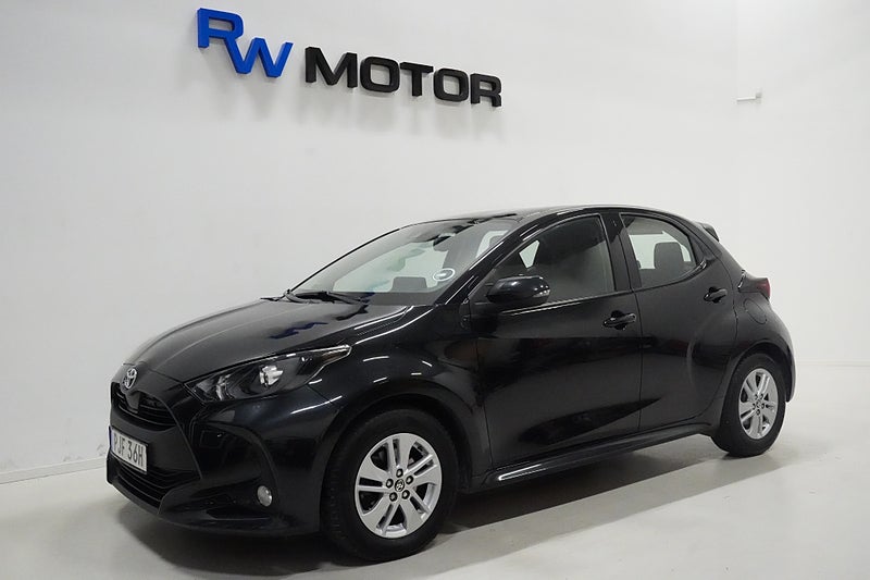 Halvkombi Toyota Yaris 1 av 18