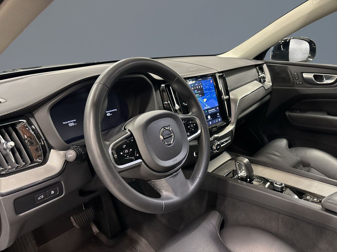 Volvo XC60 Recharge T6 Ultimate Dark 2024, bild 5/10
