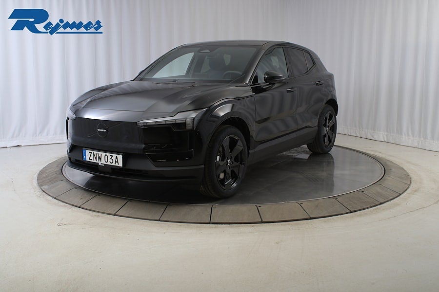 Volvo EX30 SM Extended Range Plus Black Edt