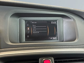 Volvo V40 D2 Powershift Your Kinetic S&V-Hjul/ PVärm/Dvärm/BT – bild 15