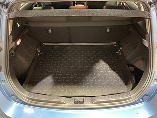 Halvkombi Toyota Auris 28 av 29