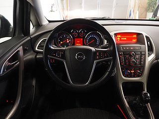 Halvkombi Opel Astra 14 av 19