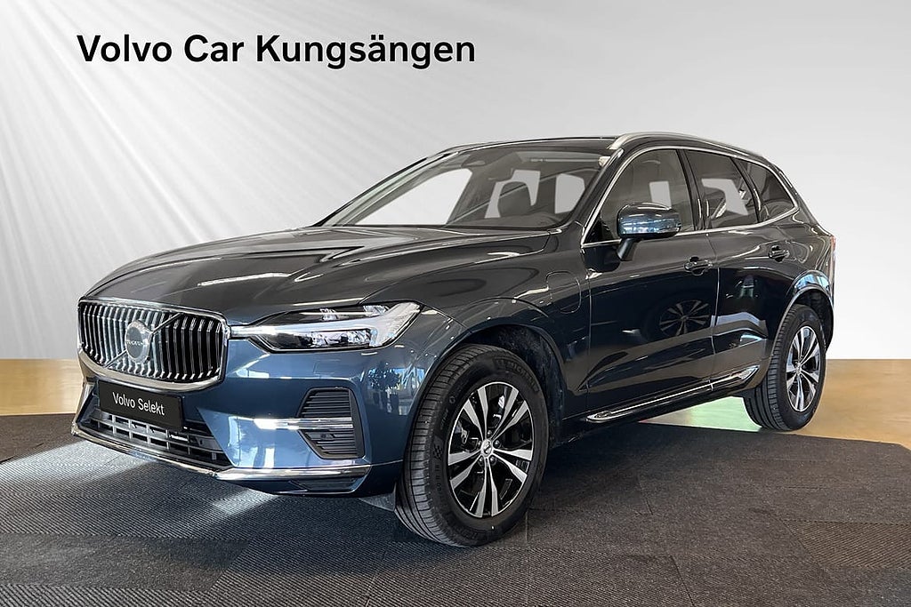 Volvo XC60 T6 Core Edition H/K PANORAMA 0% RÄNTA