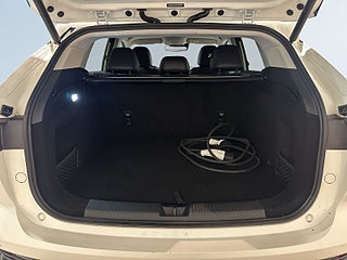 MG HS PHEV Luxury 360° GPS Pvärm Elbaklucka Skinn SoV MOMS – bild 12