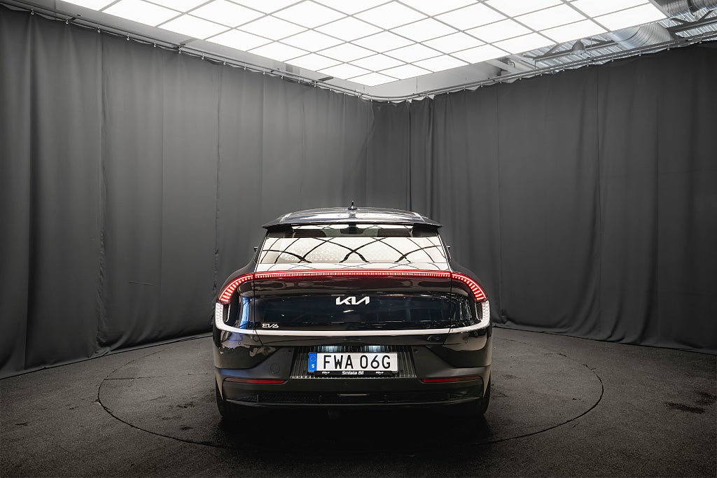 Kia EV6 77.4 kWh DRAG Adap Fart Värmepump BLIS MOMS 1 ÄGARE
