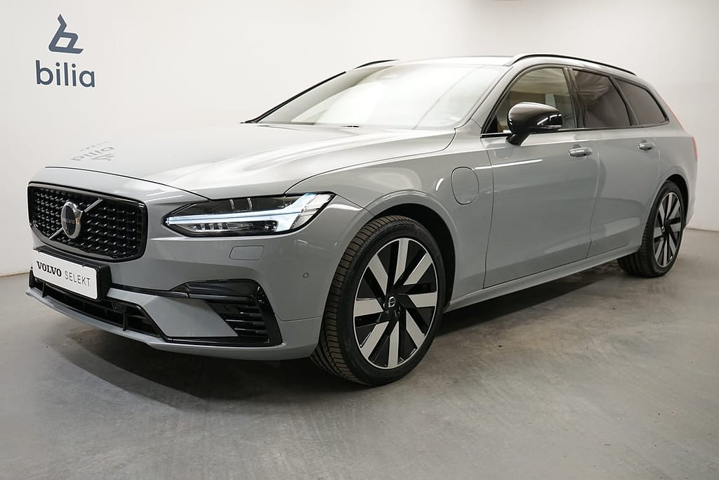 Volvo V90 Recharge T6 Plus Dark Edition, Dragkrok, Navigation, on c...