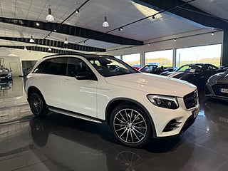 SUV Mercedes-Benz GLC 21 av 22