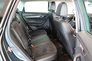 SUV Skoda Karoq 12 av 28