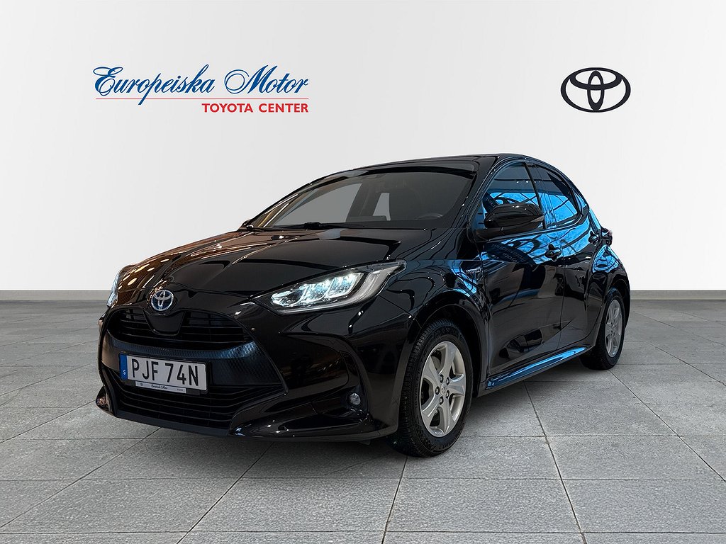 Toyota Yaris 1.5 HSD 5-d Active Plus / LED /  V-hjul 