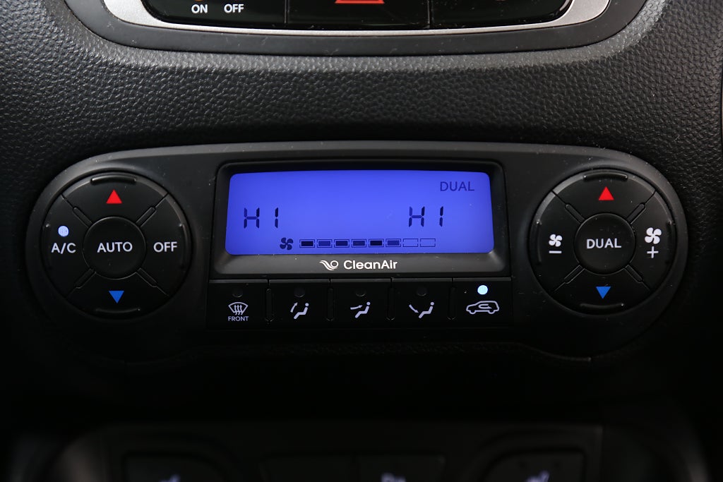 Hyundai ix35 2,0 163hk 4WD Aut Kamera I Panorama I Navi I 5246 mil 2012