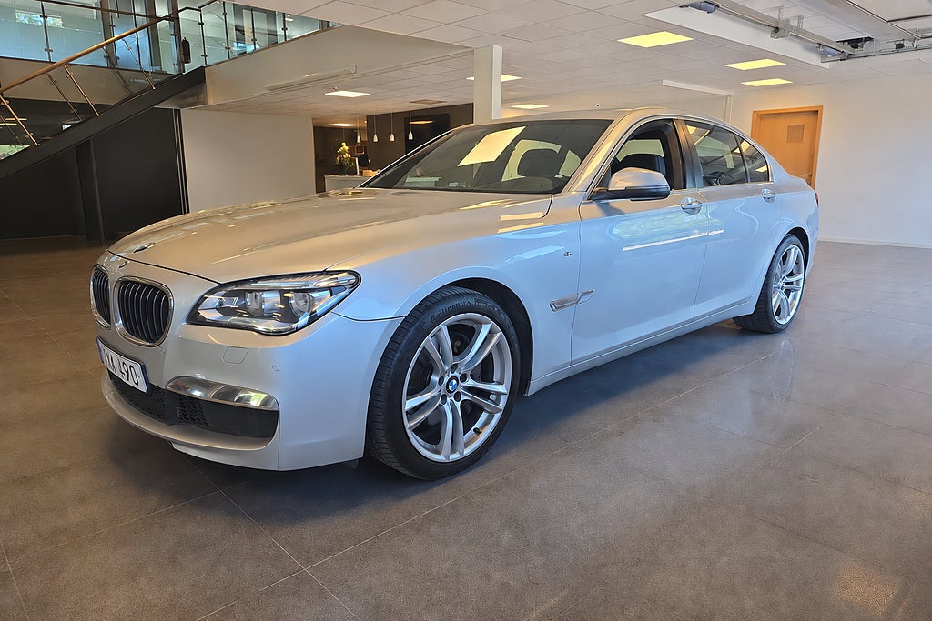 BMW 730 d xDrive, M Sport, Drag, Värmare, Sv-såld, h.u.d