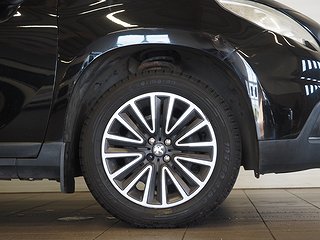 Kombi Peugeot 2008 8 av 20