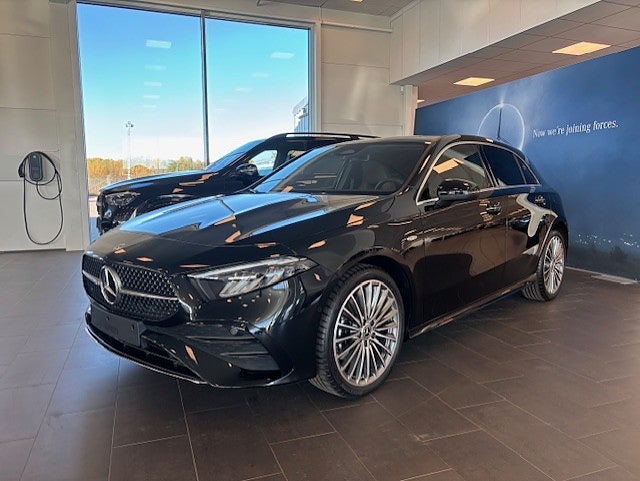 Mercedes-Benz A 250 e AMG Advanced Edition