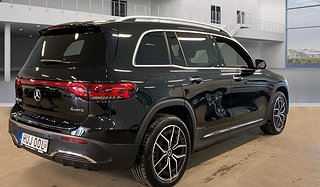 SUV Mercedes-Benz EQB 2 av 10