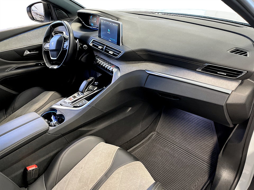 Bild på Peugeot 3008 GT PHEV 300hk Aut 4WD B-KAMERA EL-BAKLUCKA