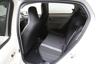Halvkombi Volkswagen e-up! 15 av 16