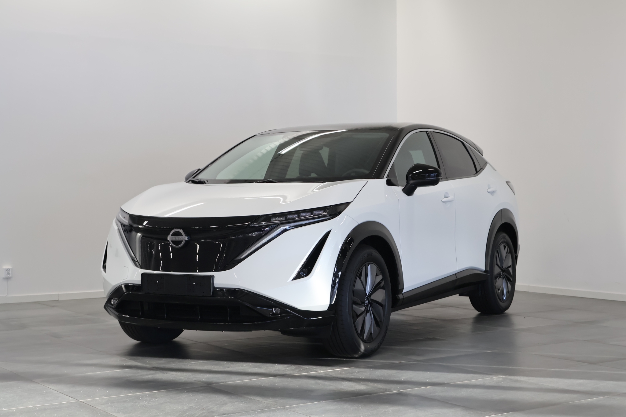 Nissan Ariya 2026, photo 6/33