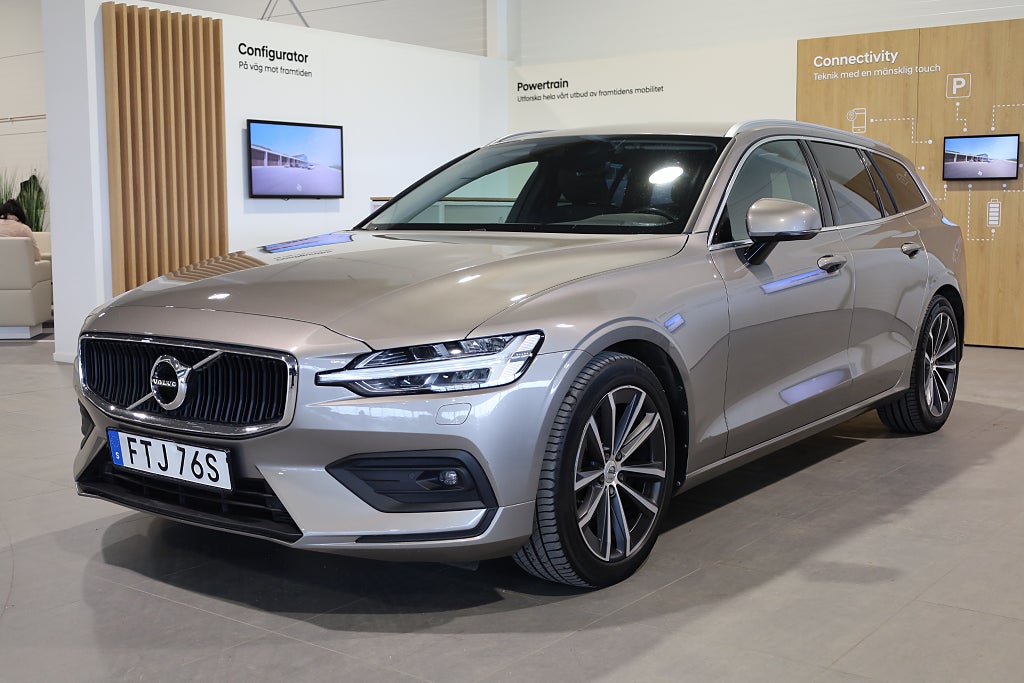 Volvo V60 D4 AWD Geartronic Momentum H/K Navi Kamera Leasbar