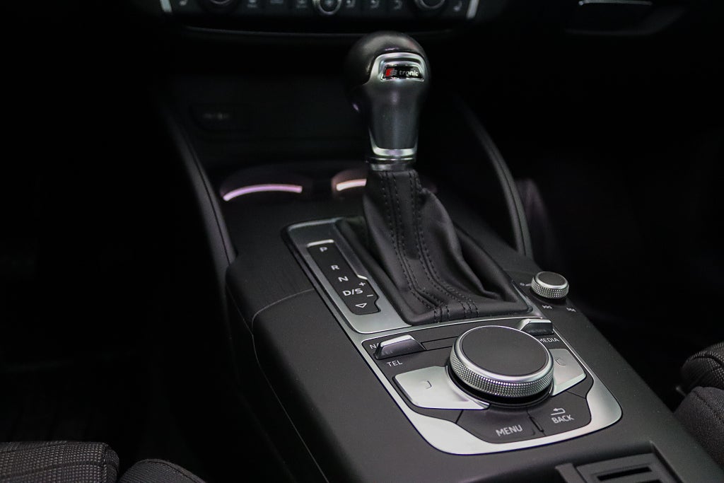 Audi A3 Sportback Proline Sport Edition Värmare 150hk