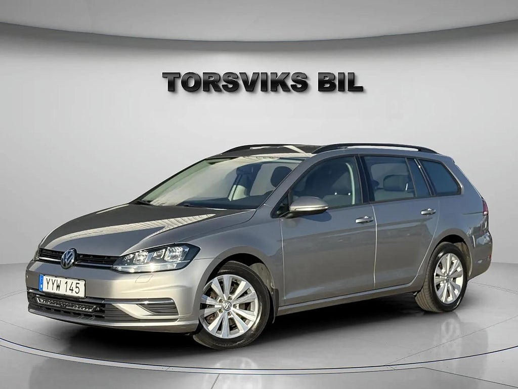 Volkswagen Golf Sportscombi 1.6 TDI Base Värmare Drag B-Kamera