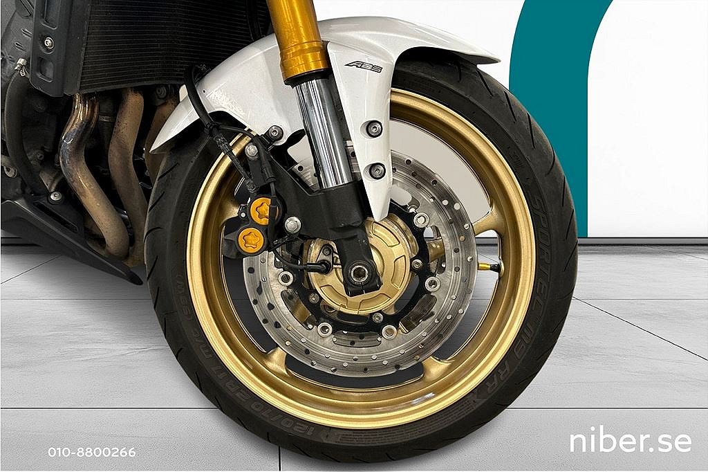 Yamaha FZ8-S ABS YAMAHA FZ8-S ABS EXTRA UTRUSTAD