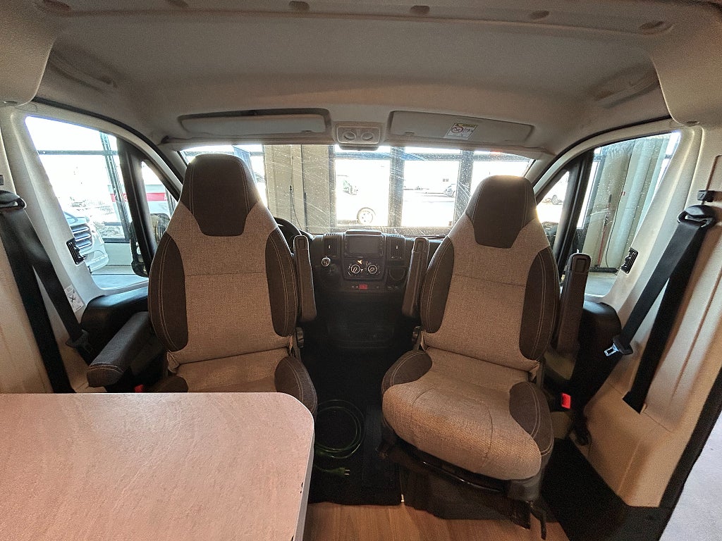 Knaus Boxlife R19 / Backkamera / Höj & Sänkbarsäng /Litium / Solcell  - Knaus