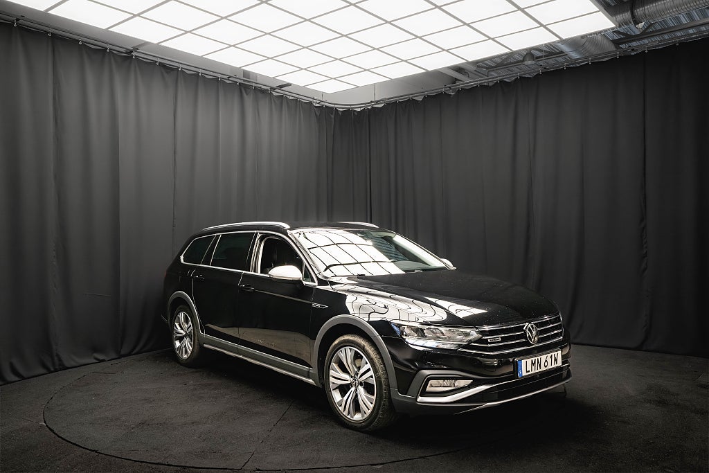 Volkswagen Passat Alltrack TDI 4M Alltrack D-VÄRM DRAG KAMERA CARPLAY MOMS