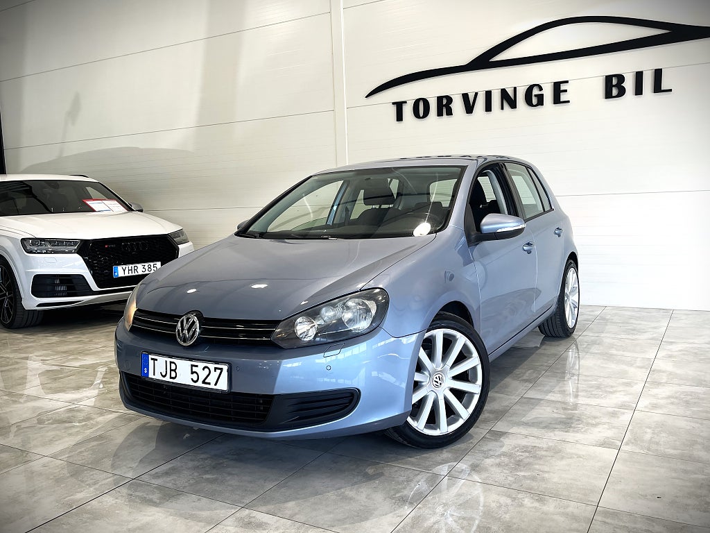 Volkswagen Golf 5-dörrar 1.6 TDI Automat Kamrem bytt Navi Euro 5