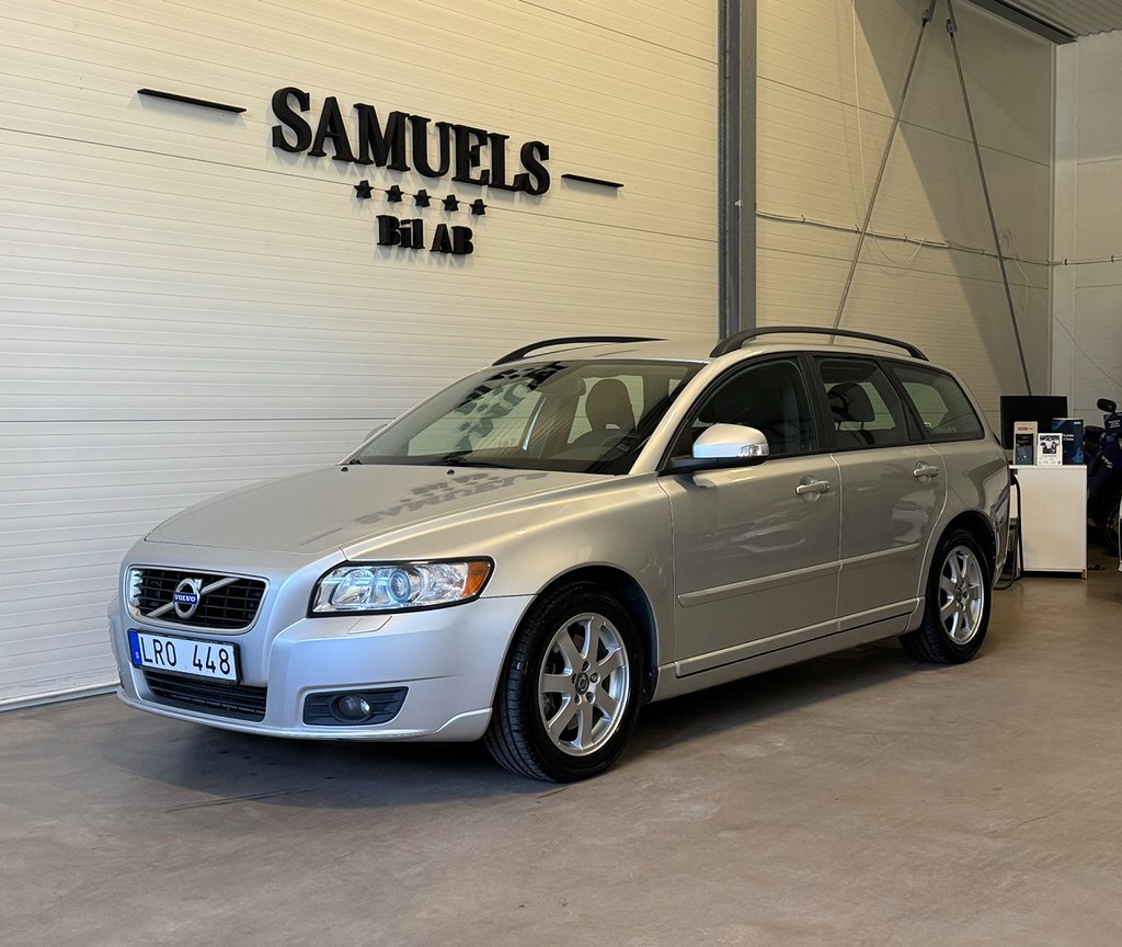 Volvo V50 D3 Momentum Välvårdad Dragkrok 