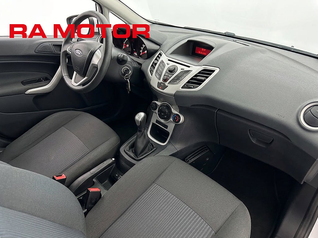 Ford Fiesta 5-dörrar 1.6 TDCi Trend | M-Värm | Manuell | 0.42l
