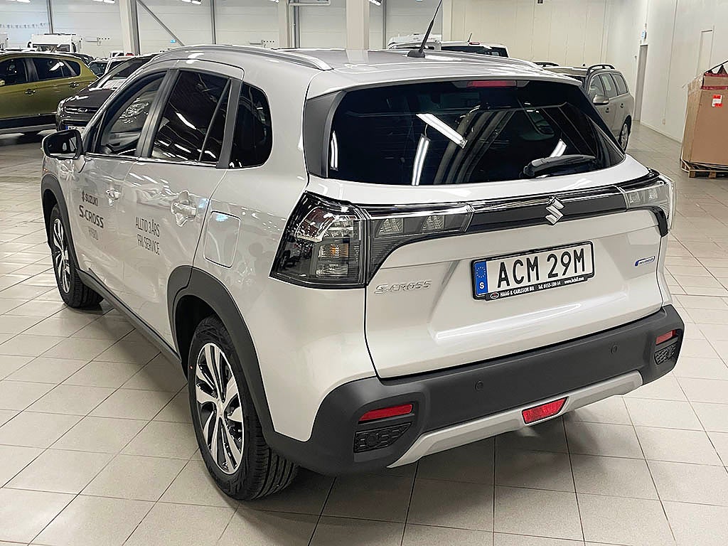 Suzuki S-Cross Nya 1.4T AT Hybrid Inclusive MC