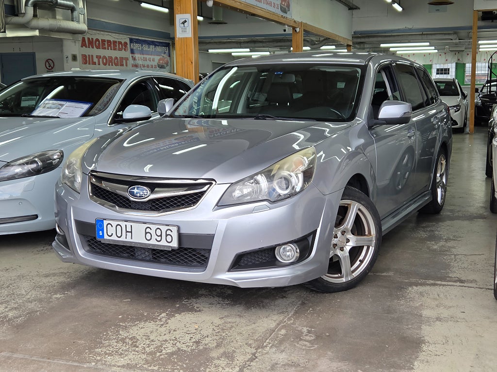 Subaru Legacy Legacy Wagon 2.5 4WD Lineartronic Euro 5