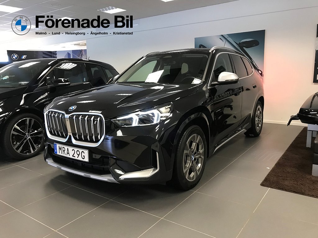 BMW iX1 xDrive30 Backkamera Komfortöppning Rattvärme 4,95%*